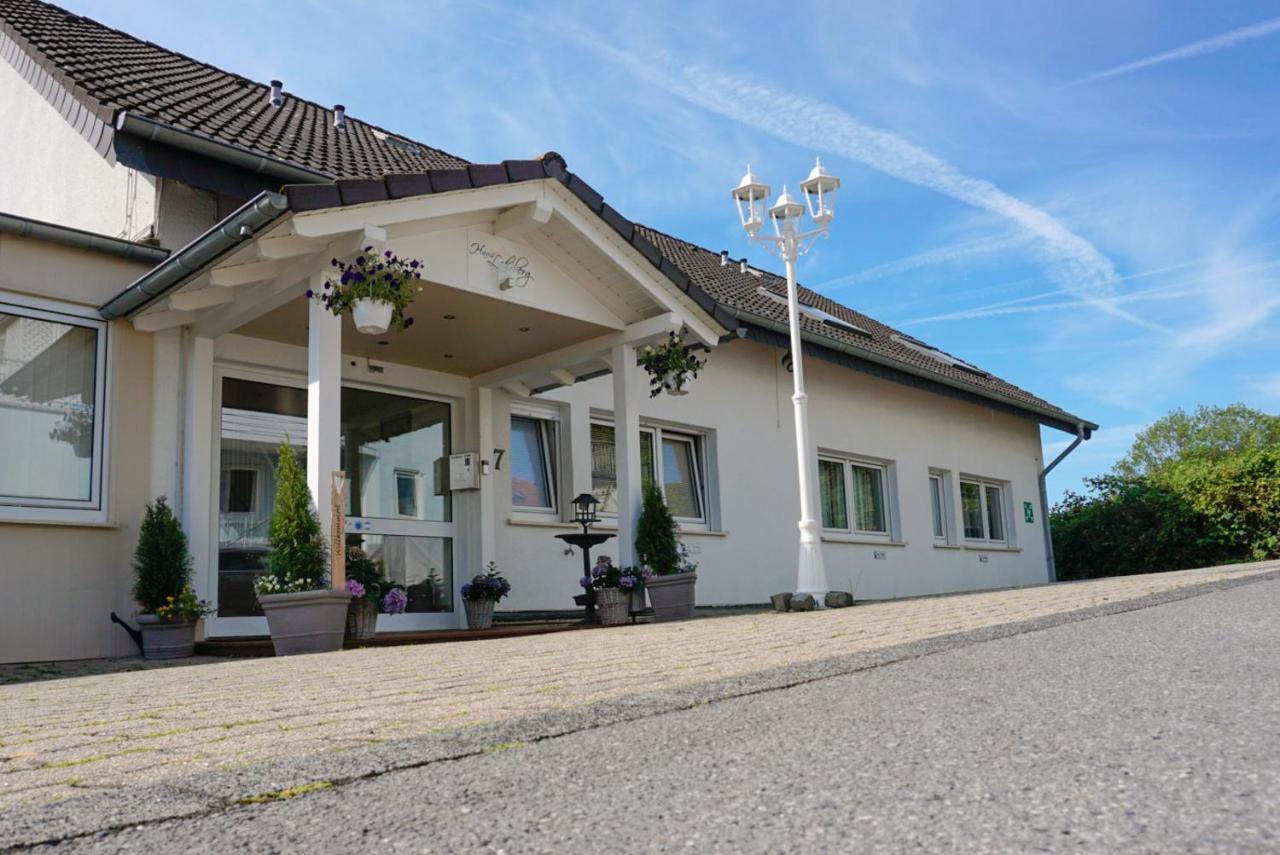 Hotel Haus Loehrberg Hemer Exterior foto
